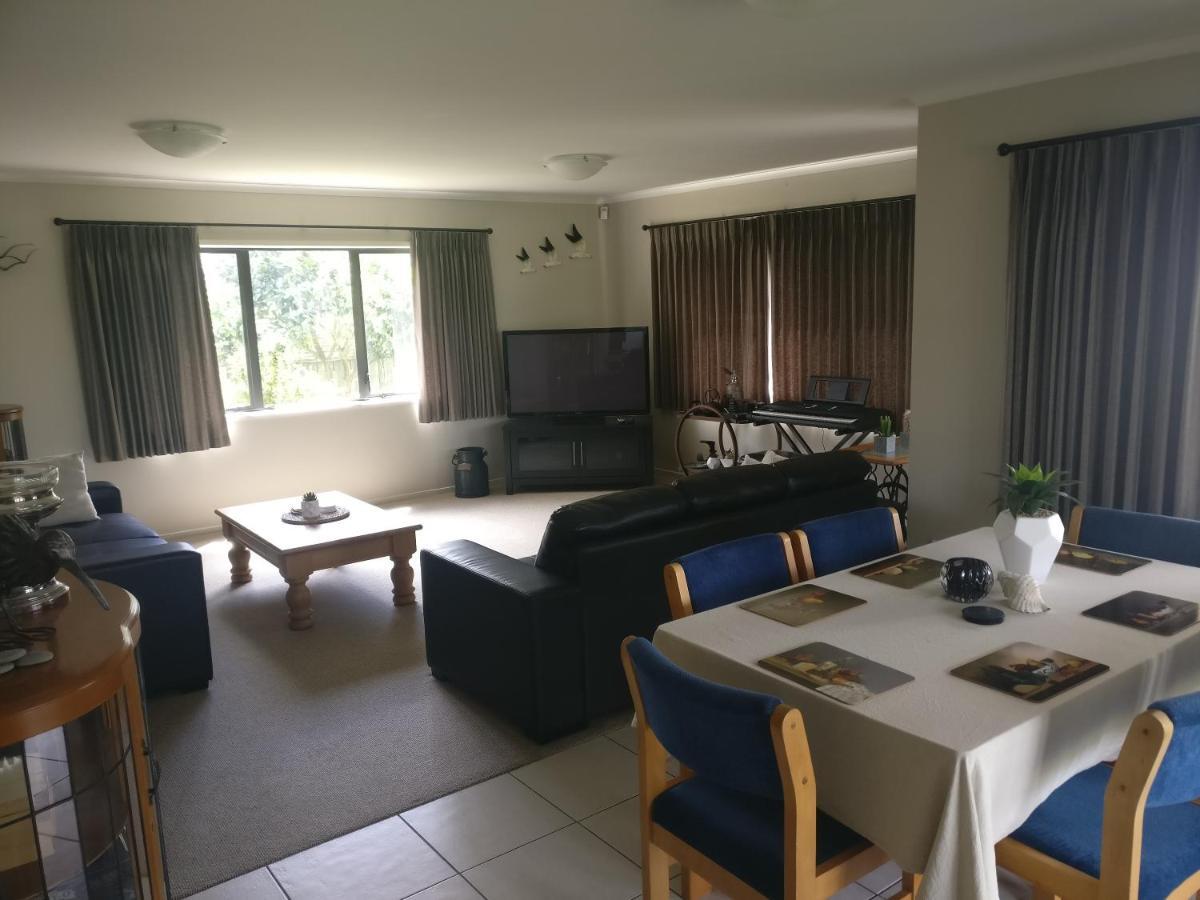 Addsbury House Apartment Whangamata Exterior photo