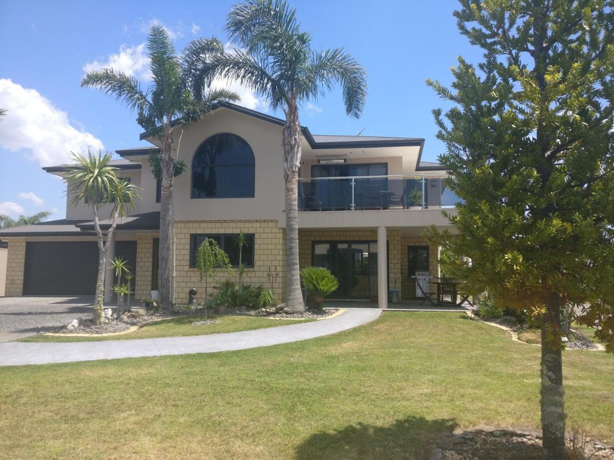 Addsbury House Apartment Whangamata Exterior photo